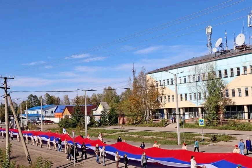 Самый большой флаг России. Фоторепортаж