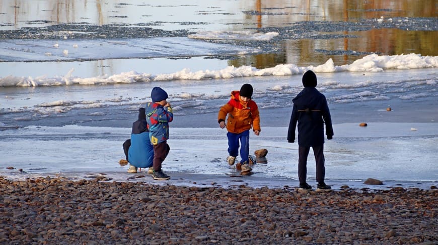 Предзимье на берегу Бирюсы